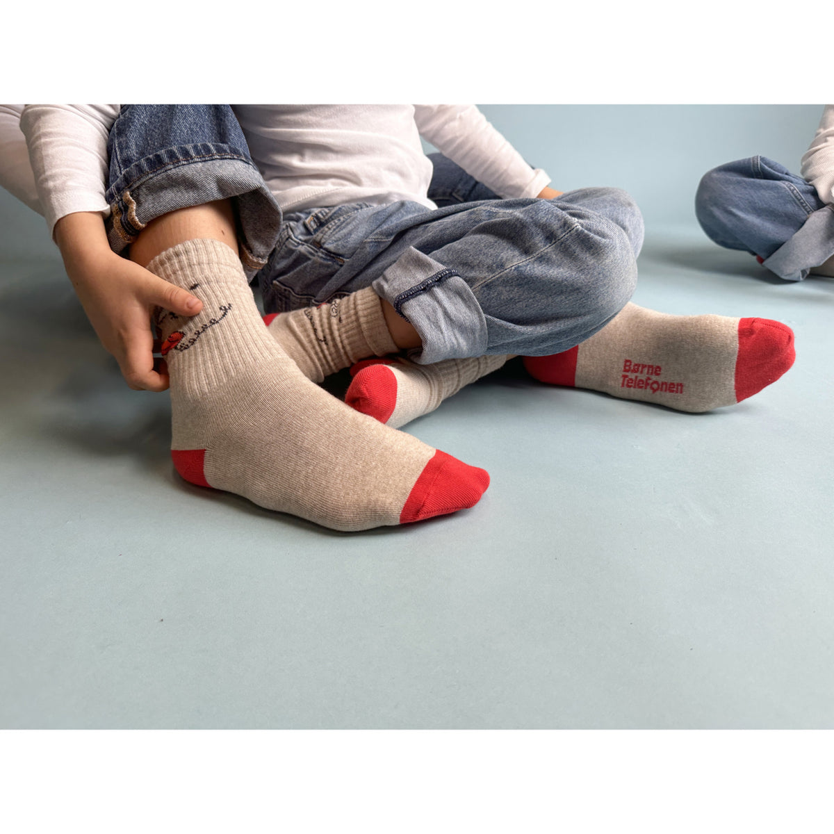 Mp Danmark x Børns Vilkår Beige Melange Phone Socks - 2-pack
