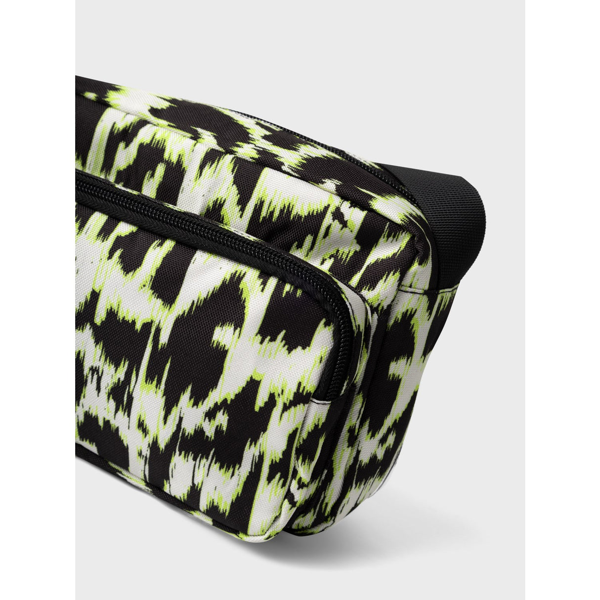 Name It Black Kimi Väska