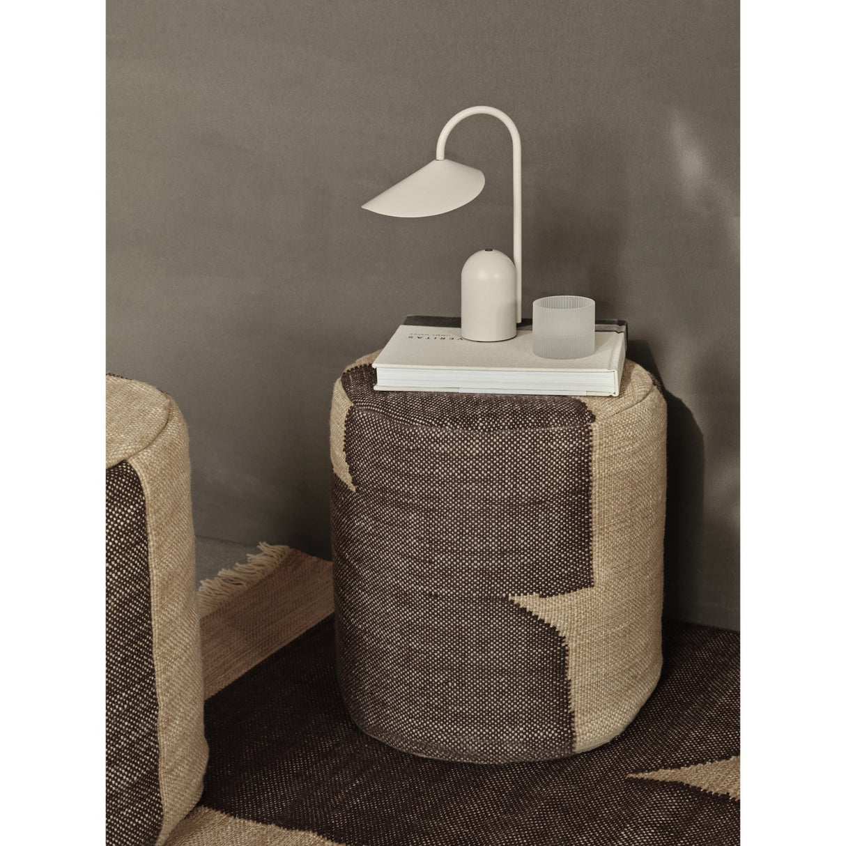Ferm Living Cashmere Arum Portable Lampa
