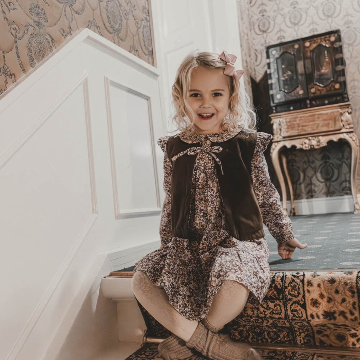 That's Mine Flora Bunnies Rose Taupe Natascha Klänning