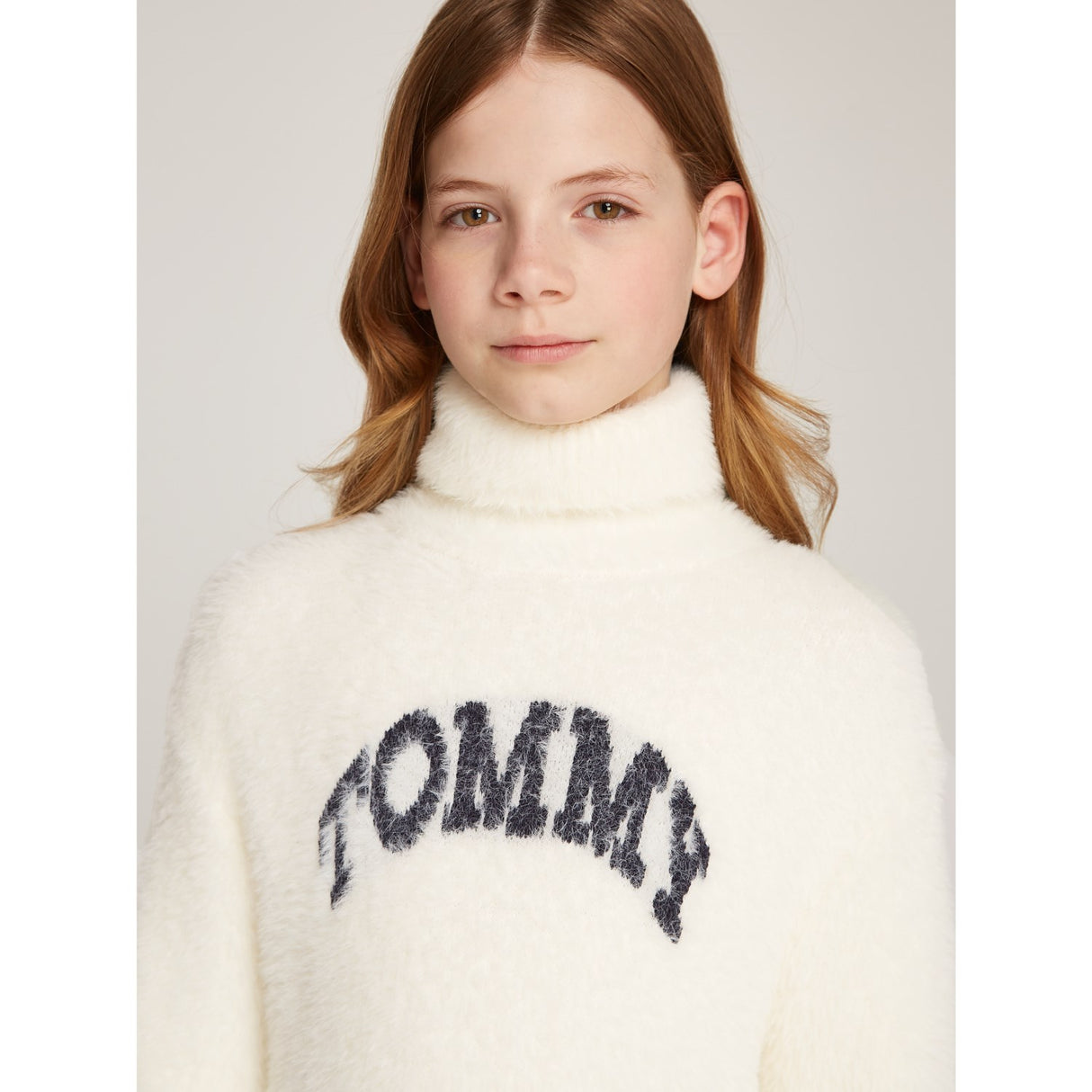 Tommy Hilfiger Ivory Petal Turtleneck Fluffy Sweat Klänning