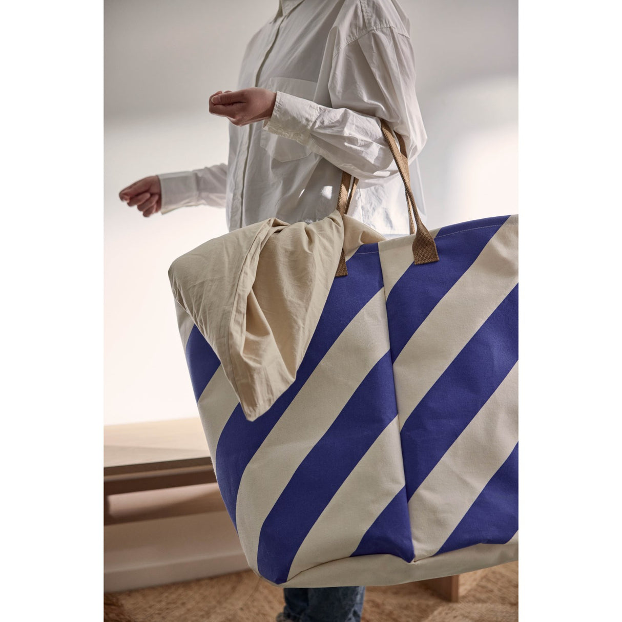 OYOY Optic Blue Sakki förvaringskorg