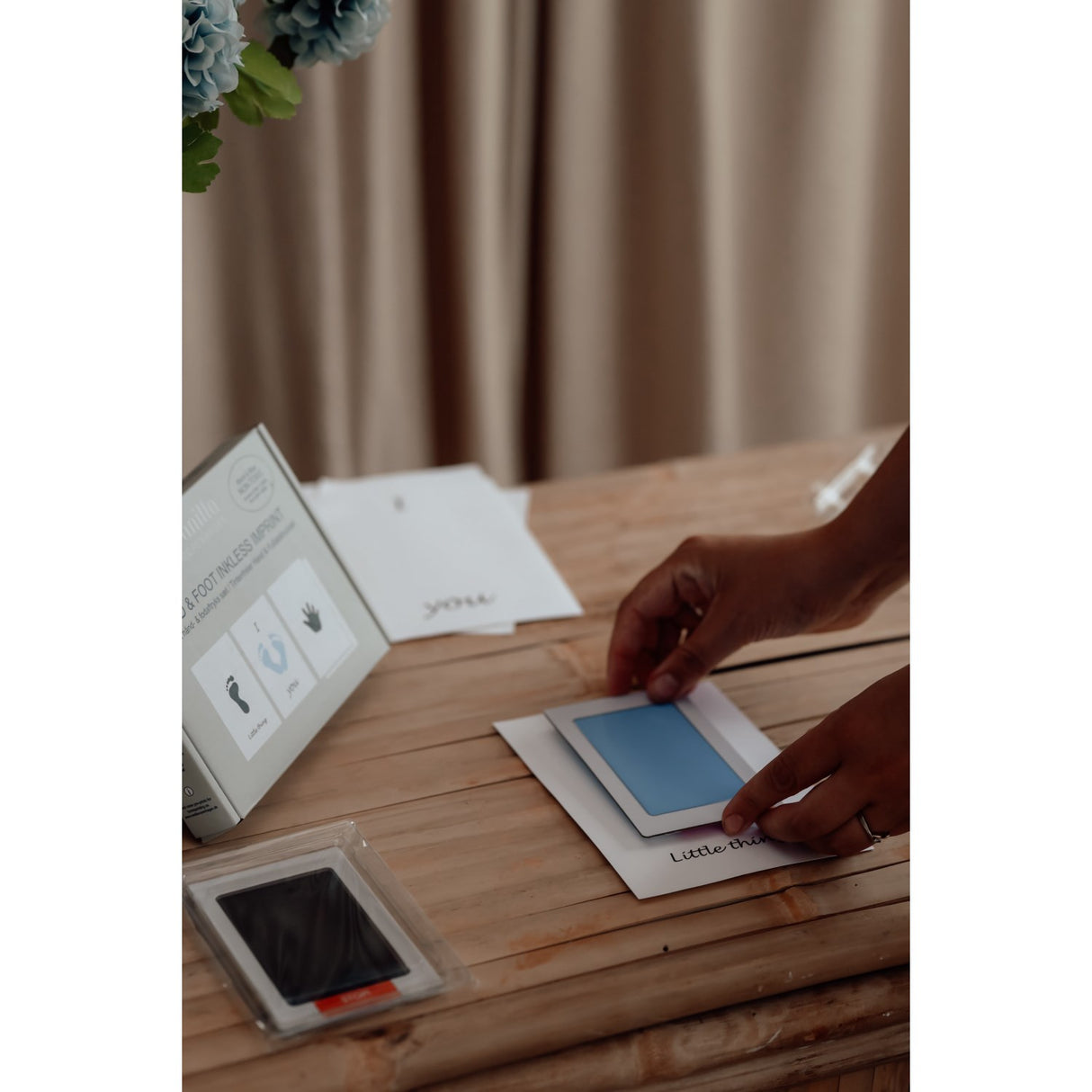 Vanilla COPENHAGEN Black/Blue Bläckfri Kuddsats för Hand & Fot 2-pack