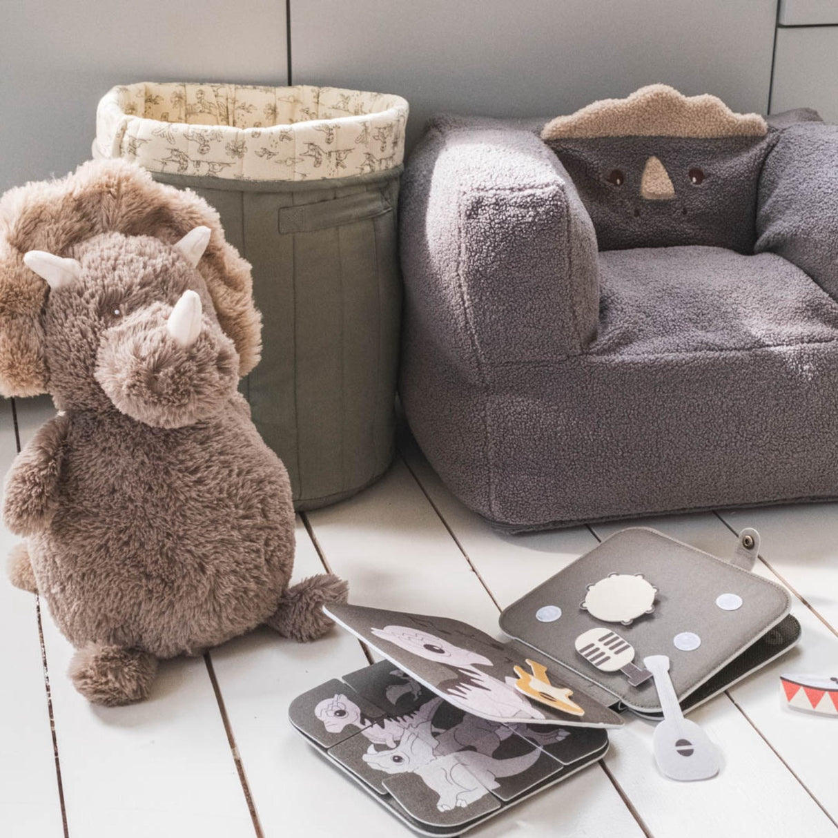 That's Mine Dino Anja Stol