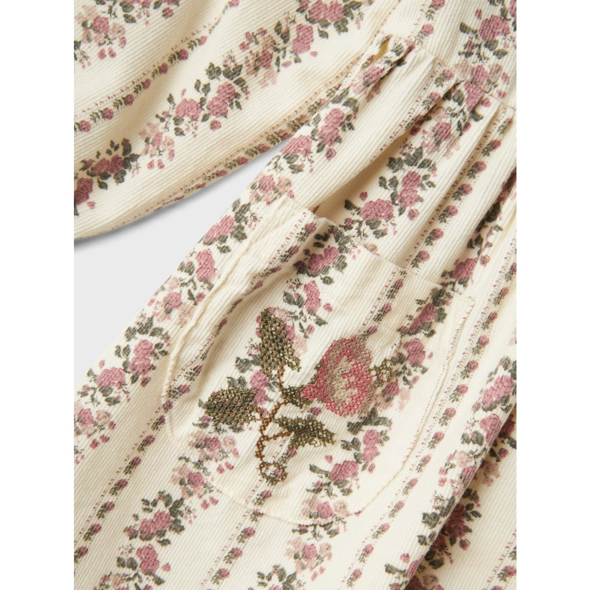 Lil'Atelier Turtledove Tala Loose Corduroy Klänning