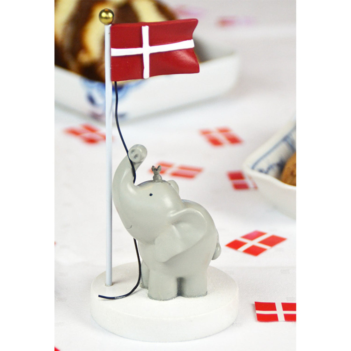 Kids by Friis Bordsflagga med Elefant och Mus 13 cm