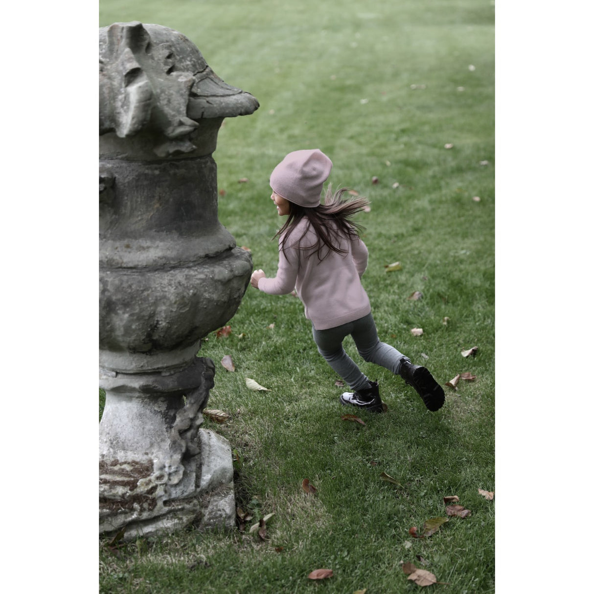 HOLMM Powder Molly Cashmere Stickad Cardigan