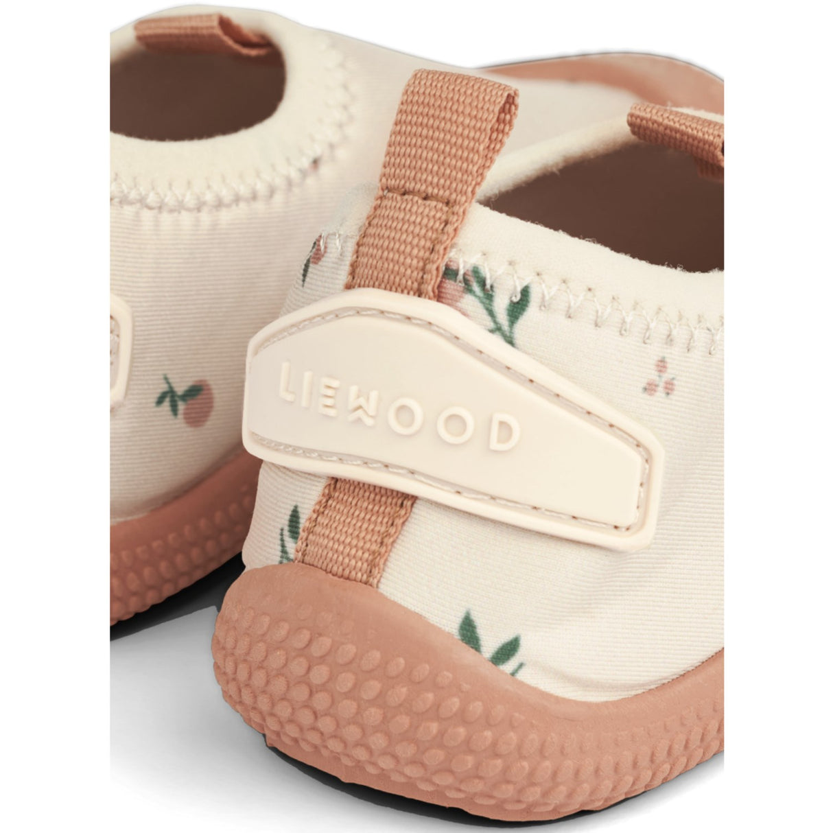LIEWOOD Peach / Sea Shell Sanjia Badskor