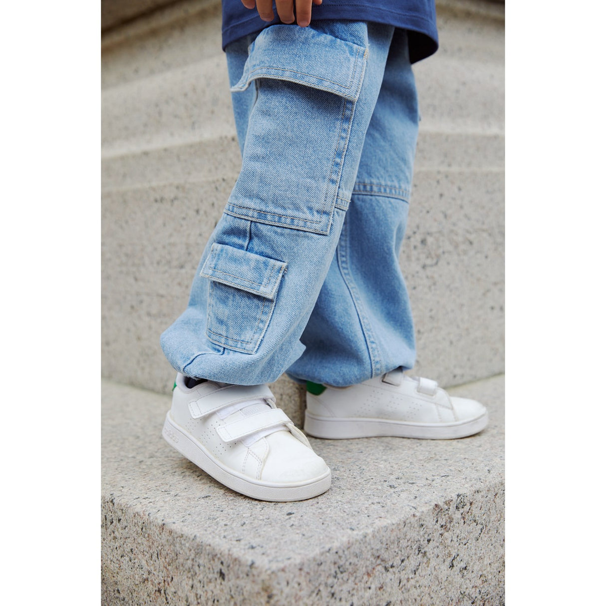 COPENHAGEN COLORS Lt Blue Indigo Washed Organic Cargo Denim Byxor