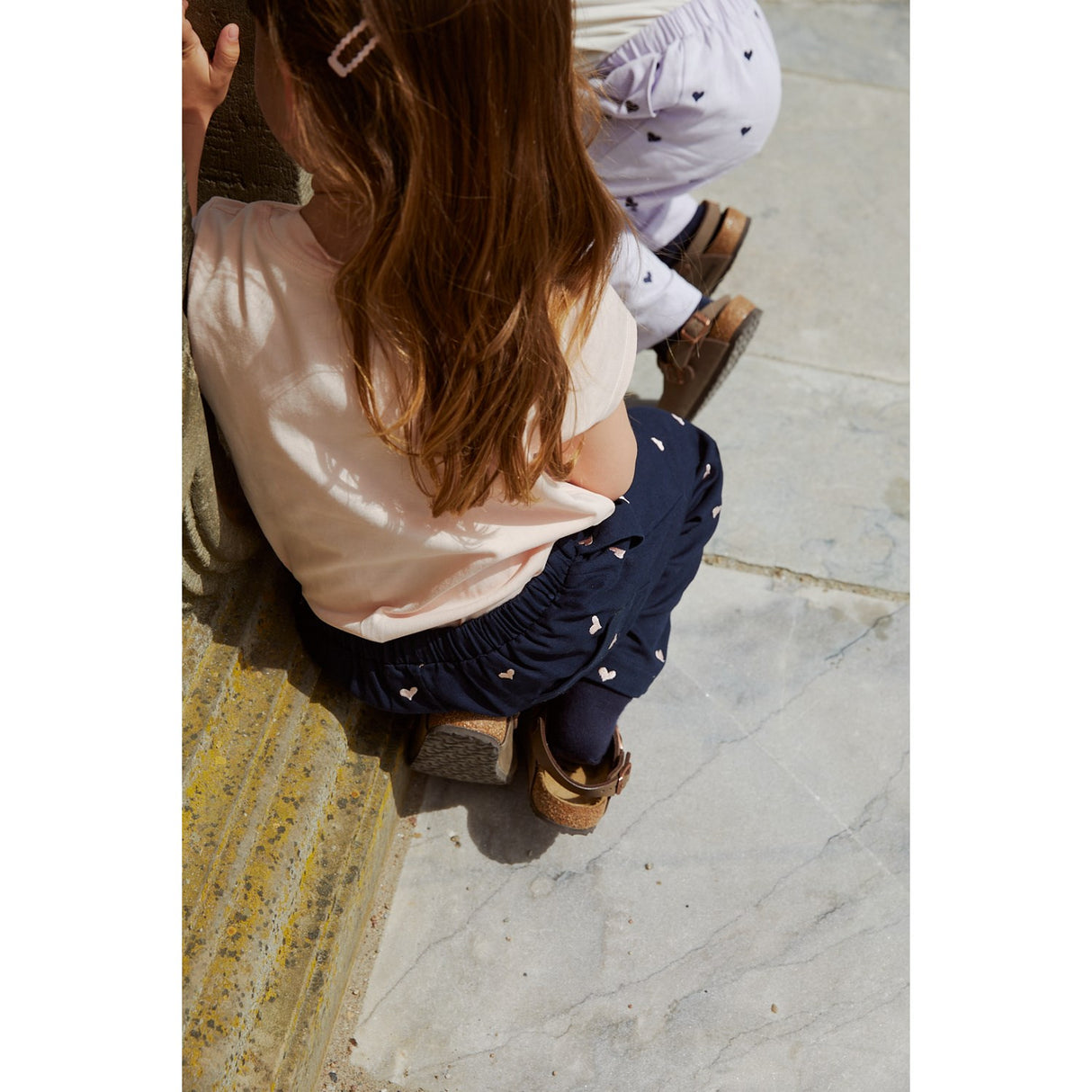 COPENHAGEN COLORS Navy W. Soft Pink Hearts Twill Heart Byxor