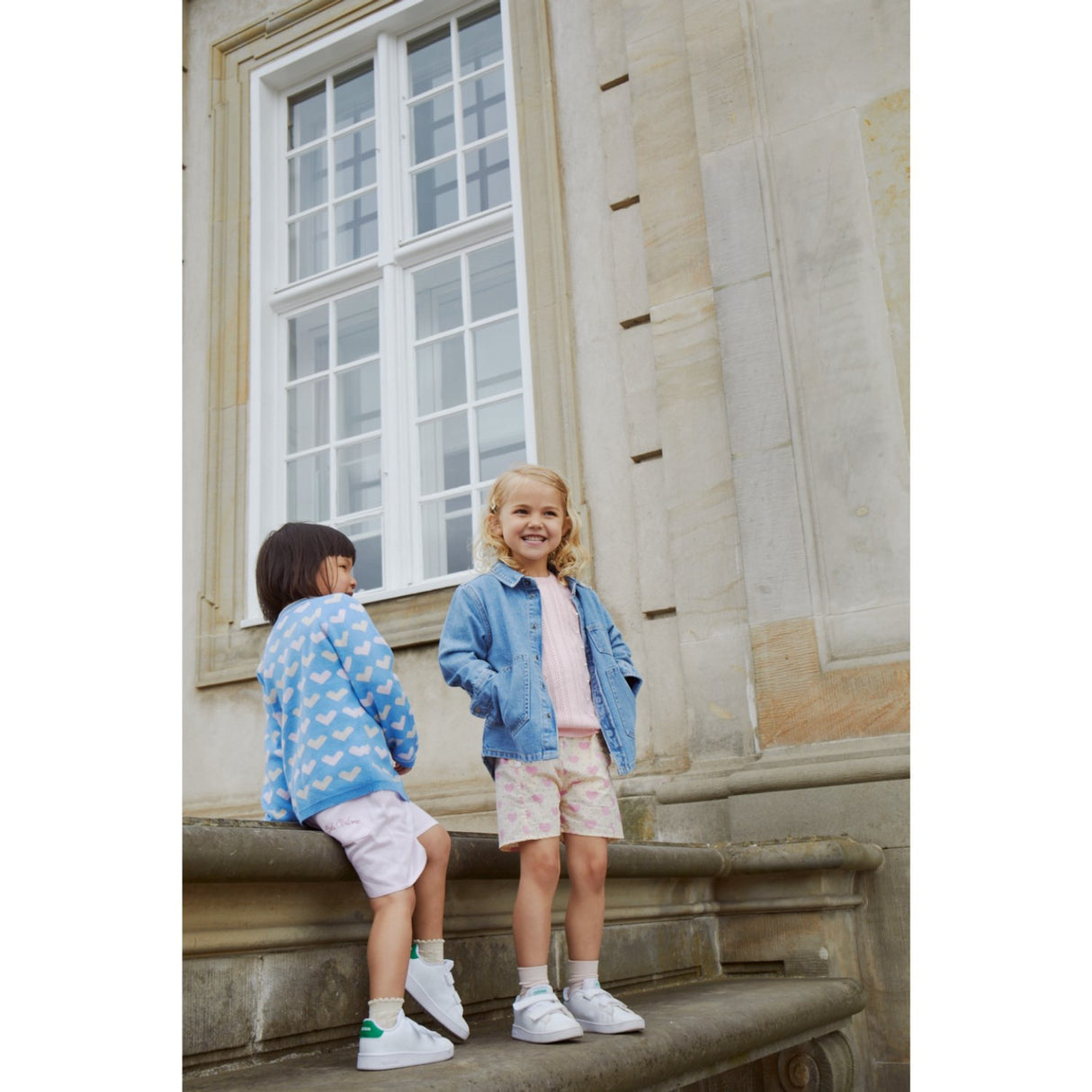 COPENHAGEN COLORS Sky Blue Comb. Stickad Heart Cardigan