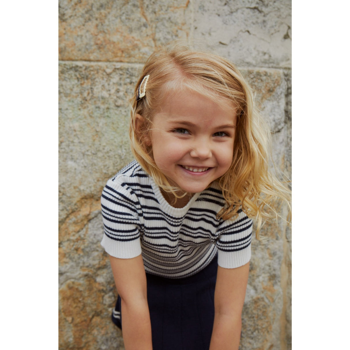 COPENHAGEN COLORS Marinblå randig stickad ribbad t-shirt