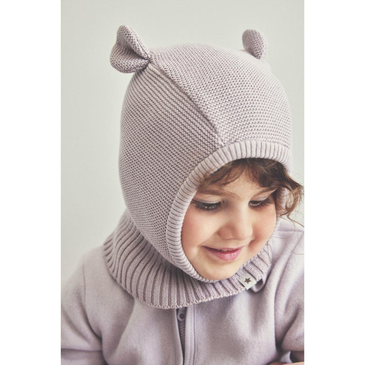 Huttelihut Cloud Grey Balaclava Stickad m. Öron