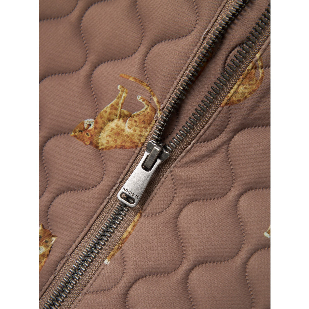 Name It Mountain Trail Leo Moon Quiltad Set AOP Fo