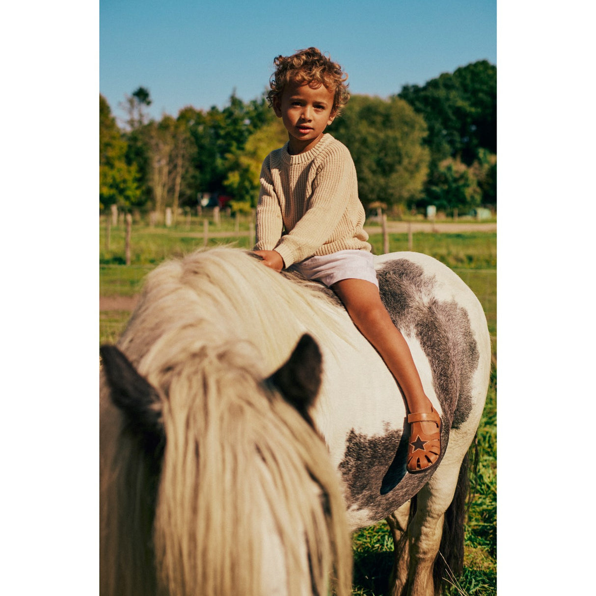 Angulus Brun/Mörkbrun Lädersandal med Stjärndetalj