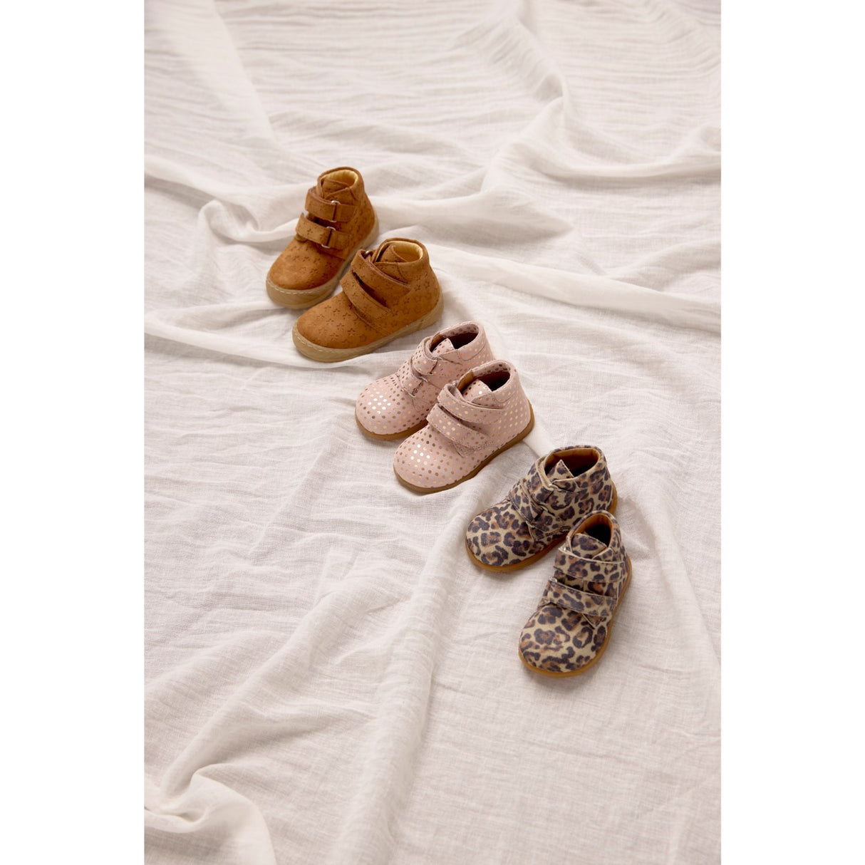 Angulus Rose Copper Dots Barnets Første Skor