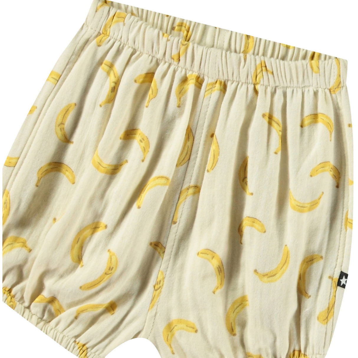 Molo Cute Bananas Somos Shorts