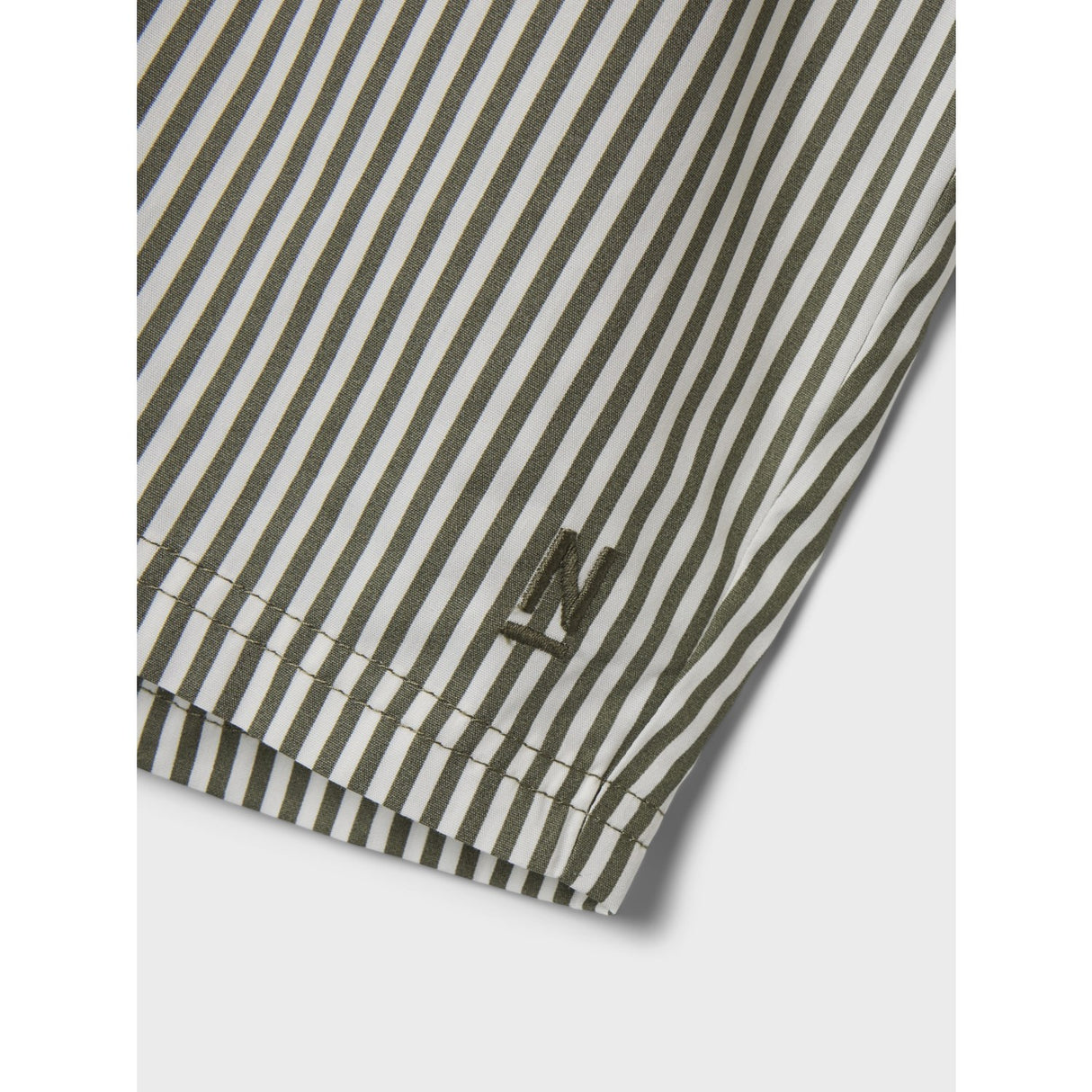 Name It Dusty Olive Zeer Badeshorts