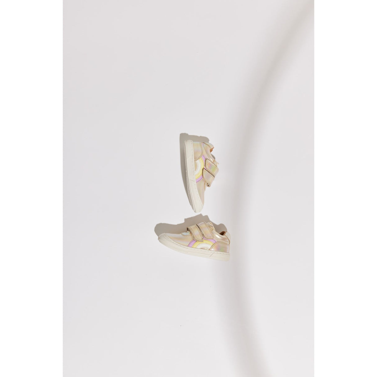 Bisgaard Galaxy Rainbow Low Kardborreband Skor