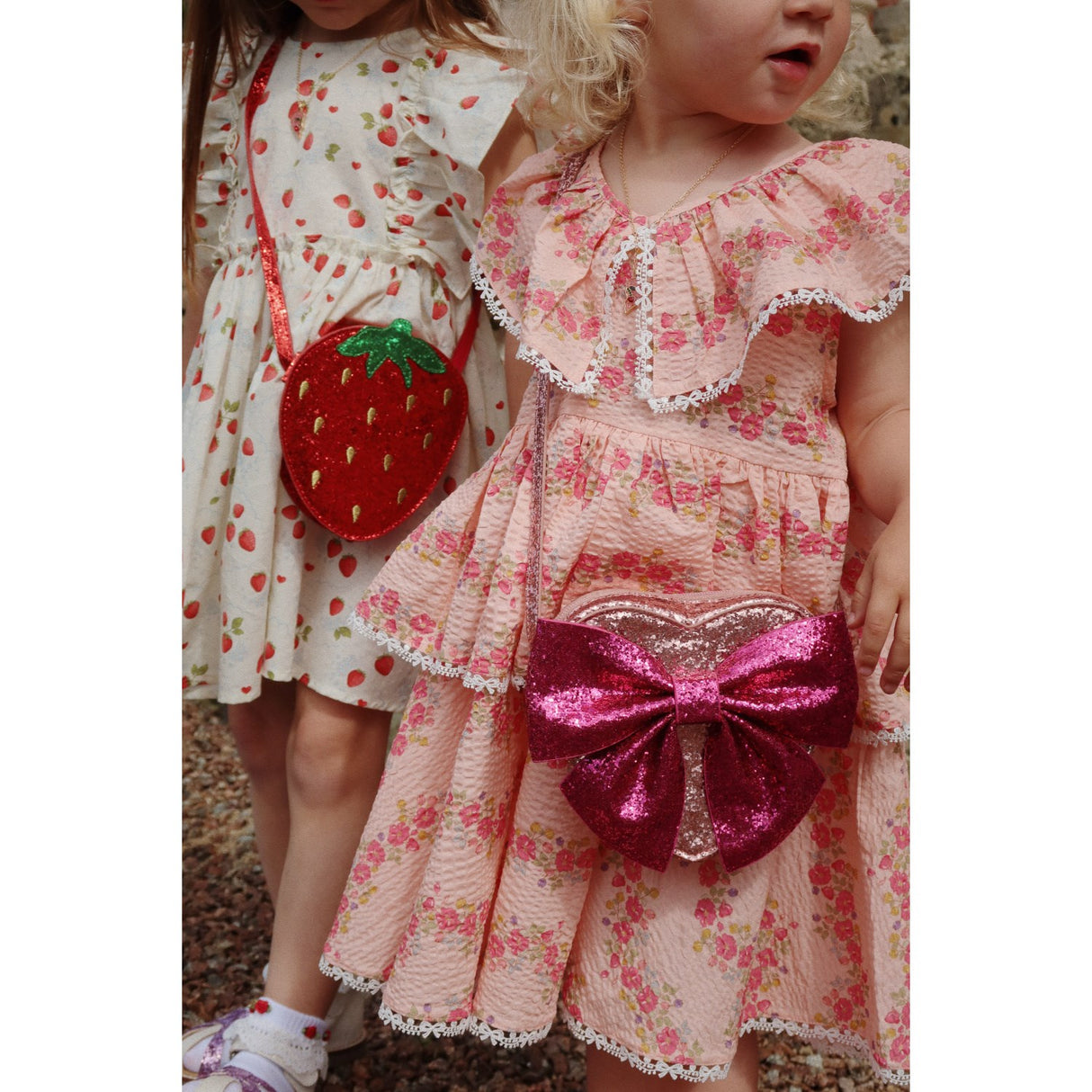 Konges Sløjd Sangria Tut Rosett Shoulder Väska