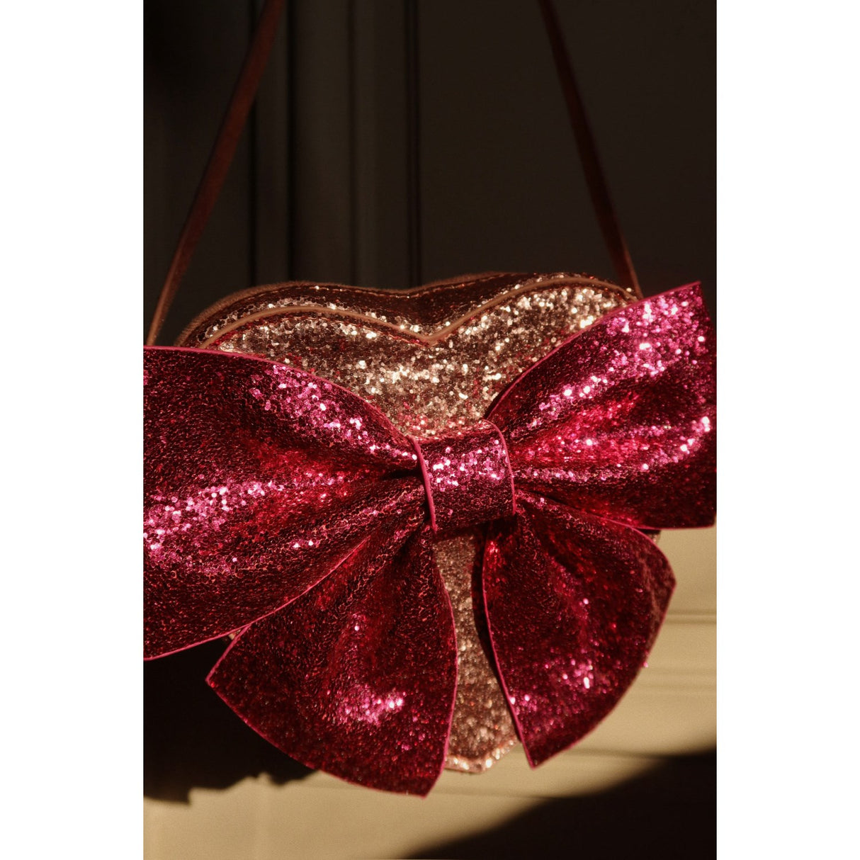 Konges Sløjd Sangria Tut Rosett Shoulder Väska