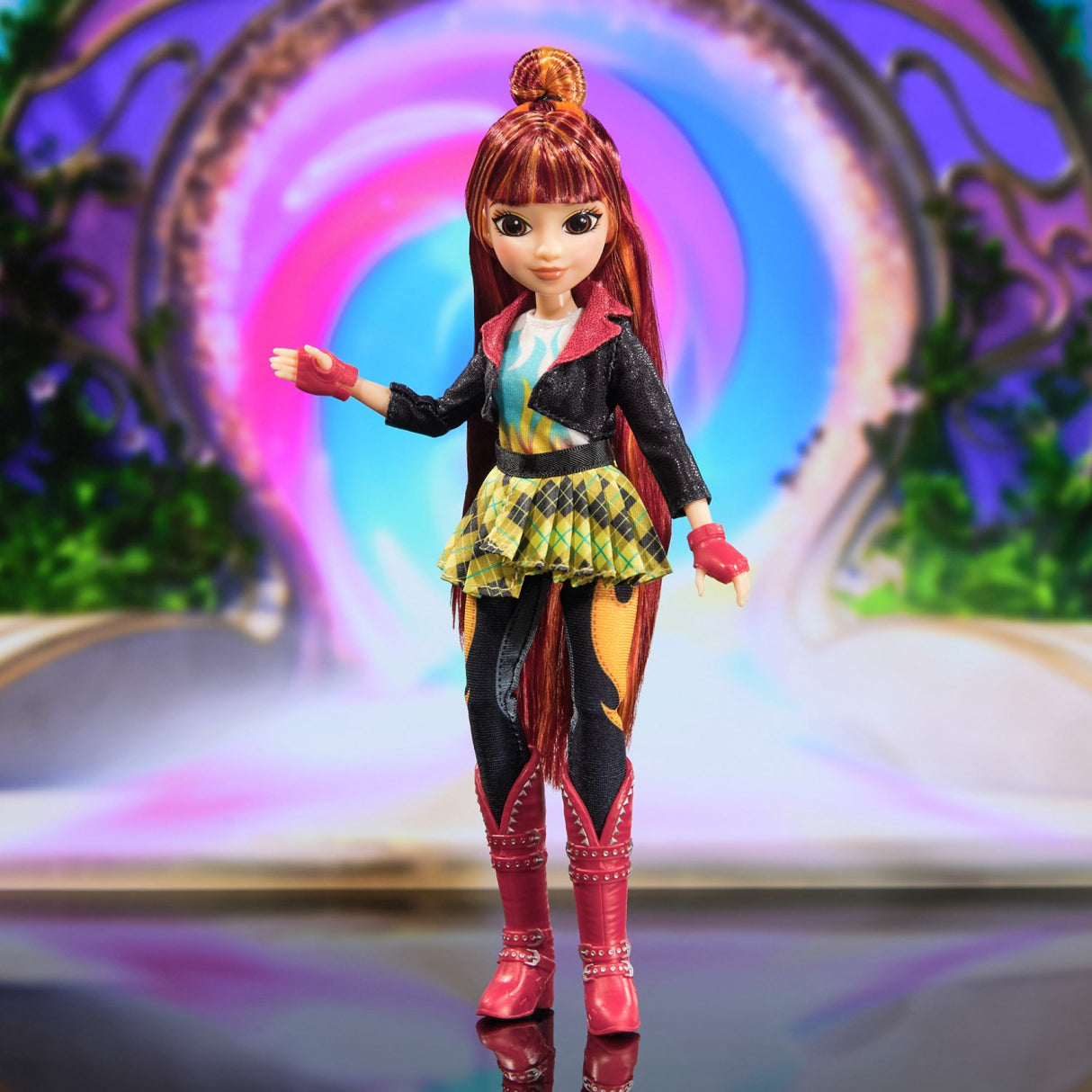 Unicorn Academy Fashion Docka 24 Cm Valentina