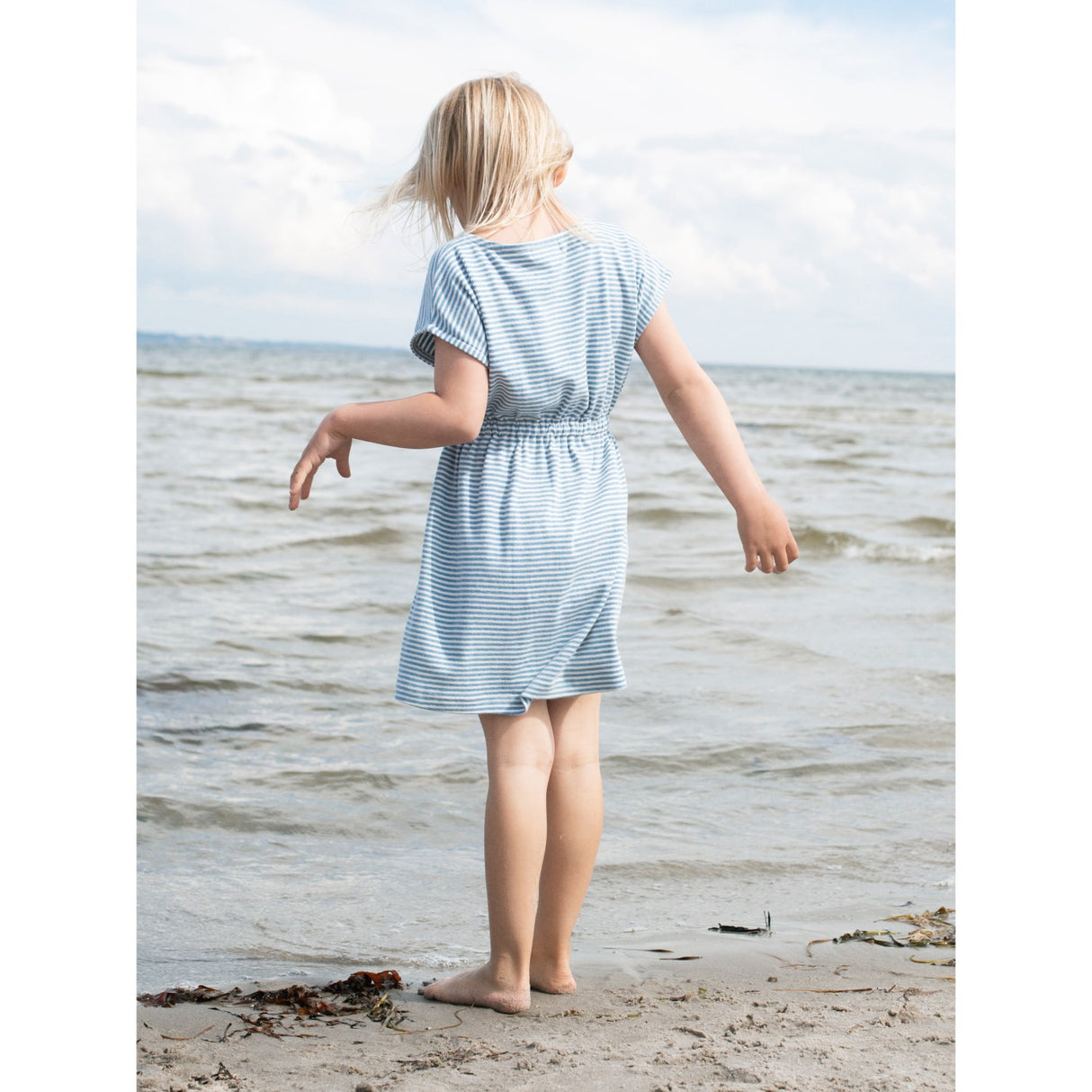 Serendipity Azur/Ecru Strand Klänning Stripe