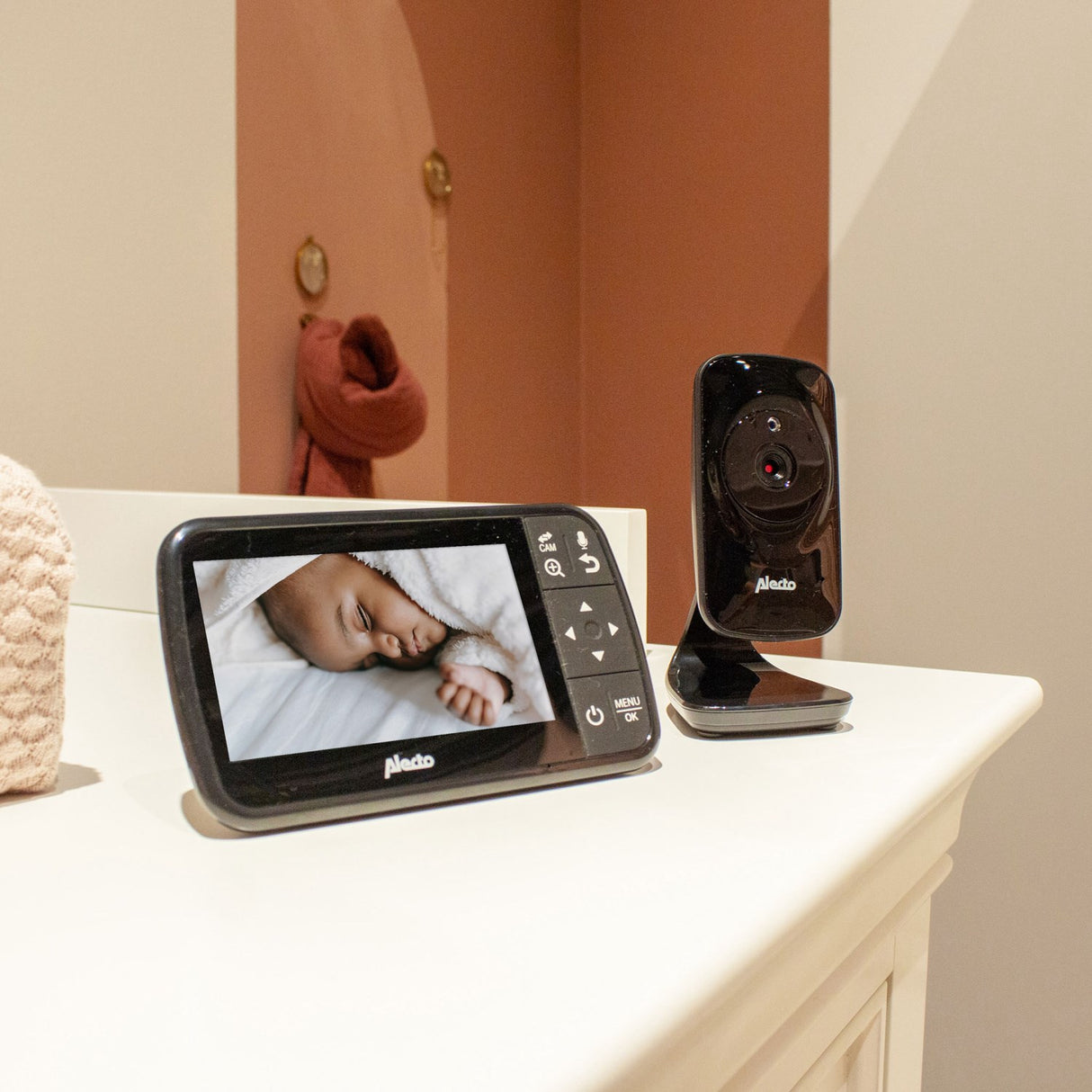 Alecto 4,3 Inch Video Baby Monitor