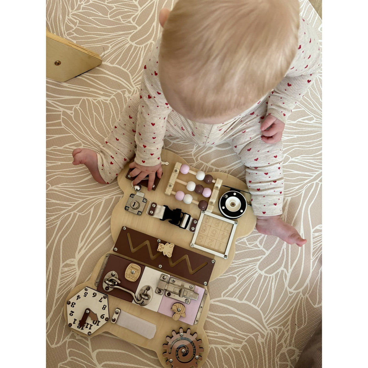 HEMMINGSEN Kids Brown Aktivitetstavla Björn Bærbar