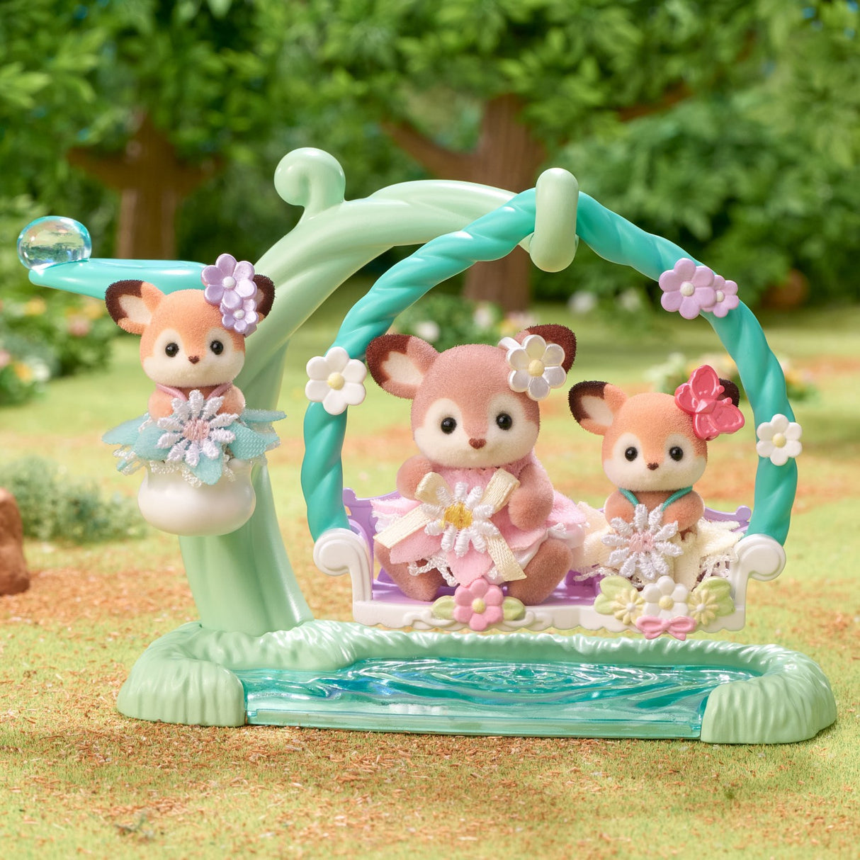 Sylvanian Families® Deer Babies - Floral Swing Set