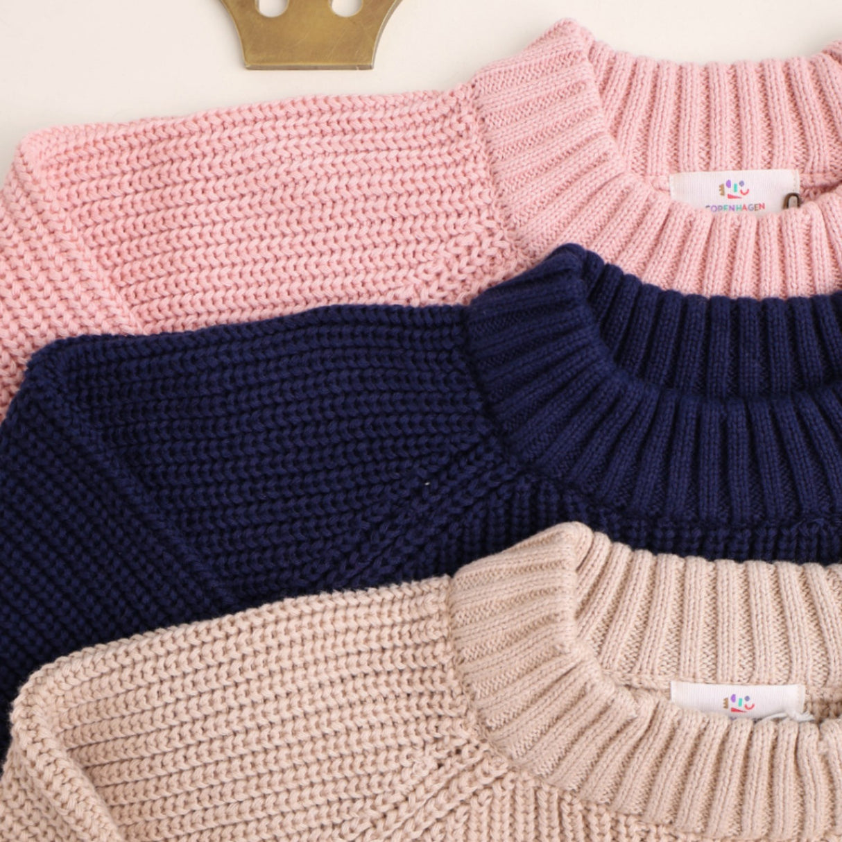 COPENHAGEN COLORS Navy Stickad Classic Rib Blus