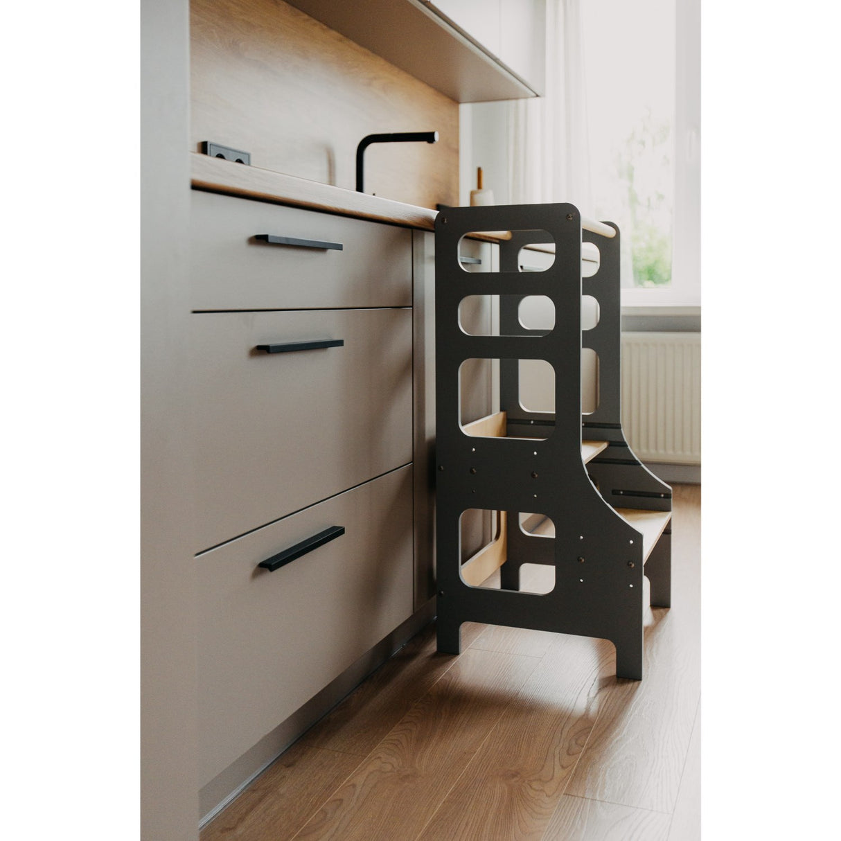 Duck Woodworks Adjustable Kitchen Tower Grey