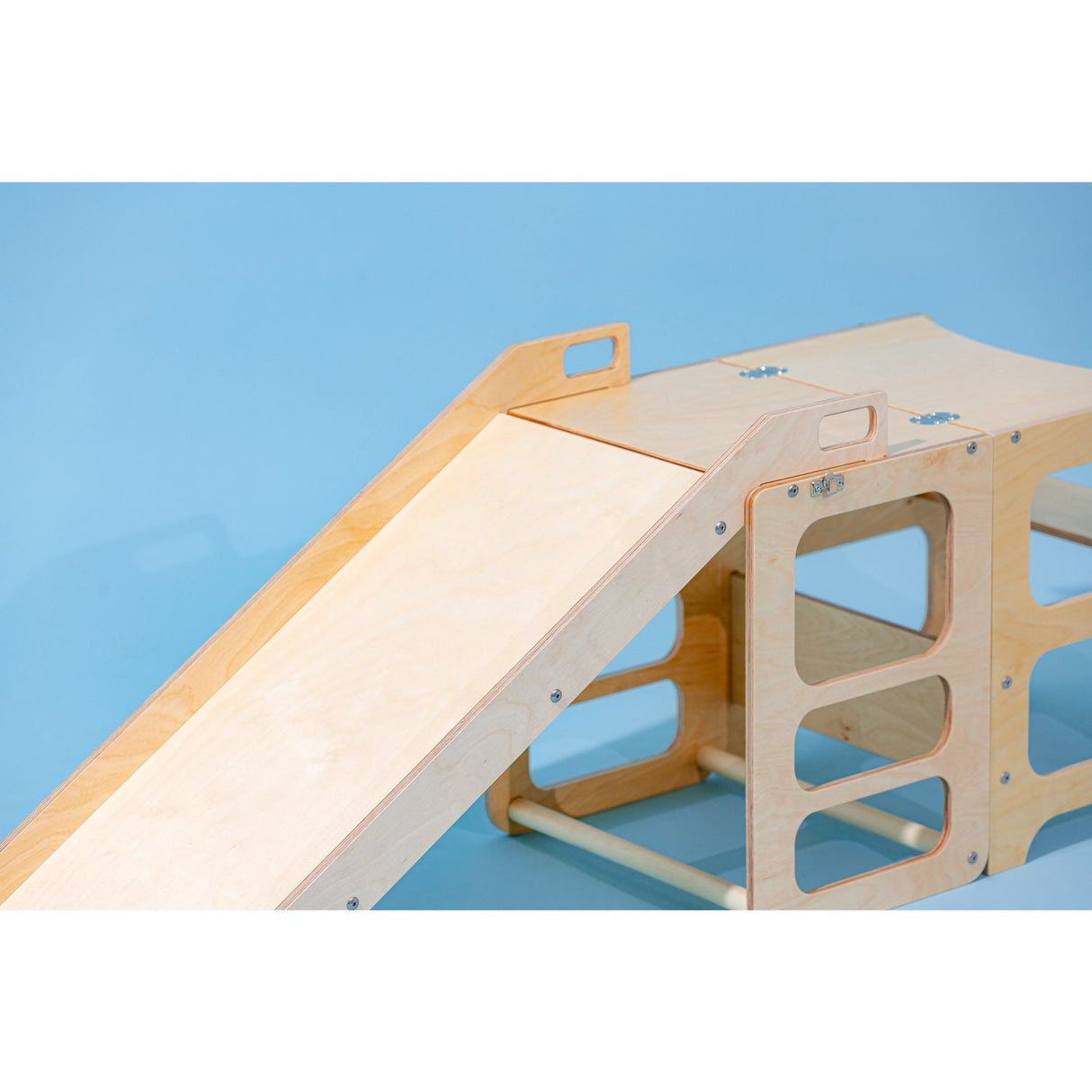 Duck Woodworks Foldable Kitchen Tower w. Slide Natural