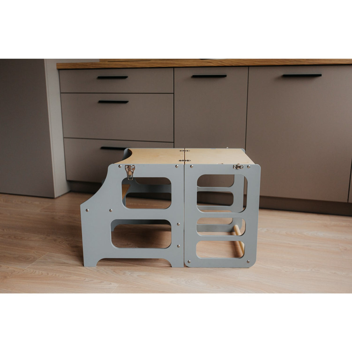 Duck Woodworks Foldable Kitchen Tower Grey