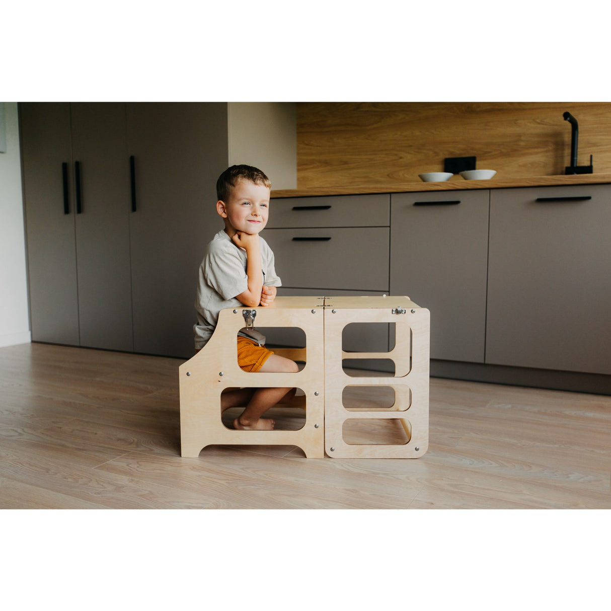 Duck Woodworks Foldable Kitchen Tower Natural