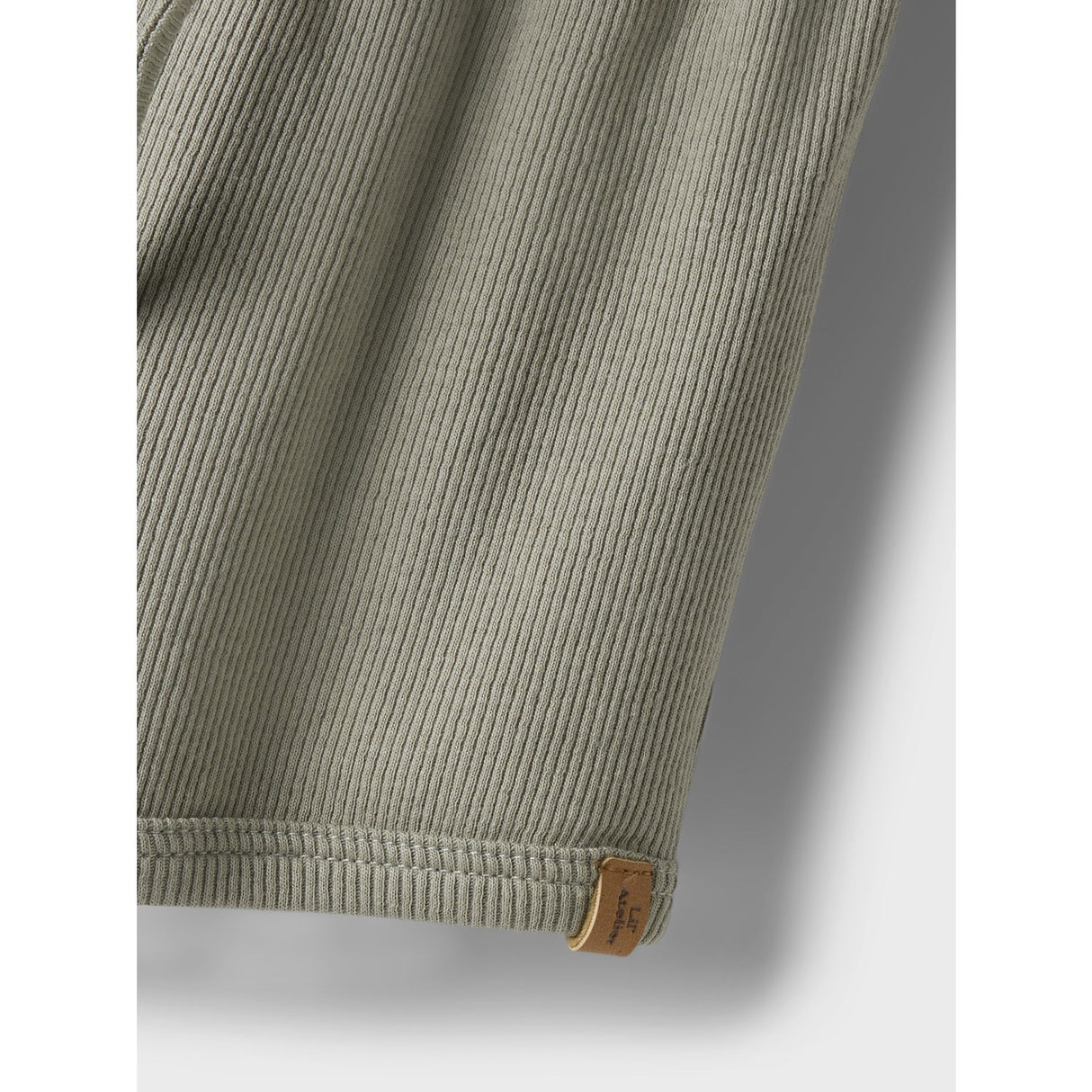 Lil'Atelier Seagrass Gago Kna Shorts