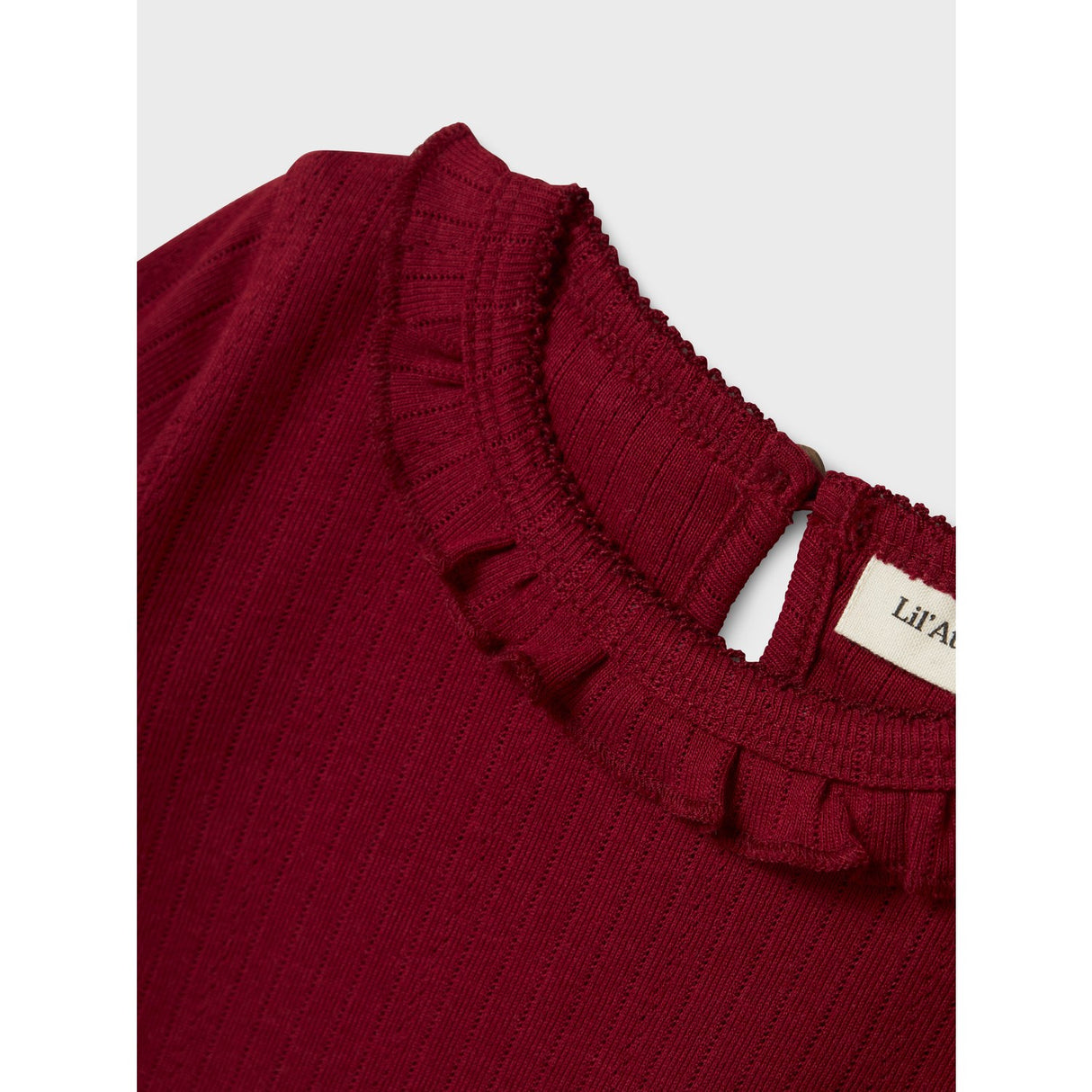 Lil'Atelier Red Dahlia Rachel Nim Slim Blus