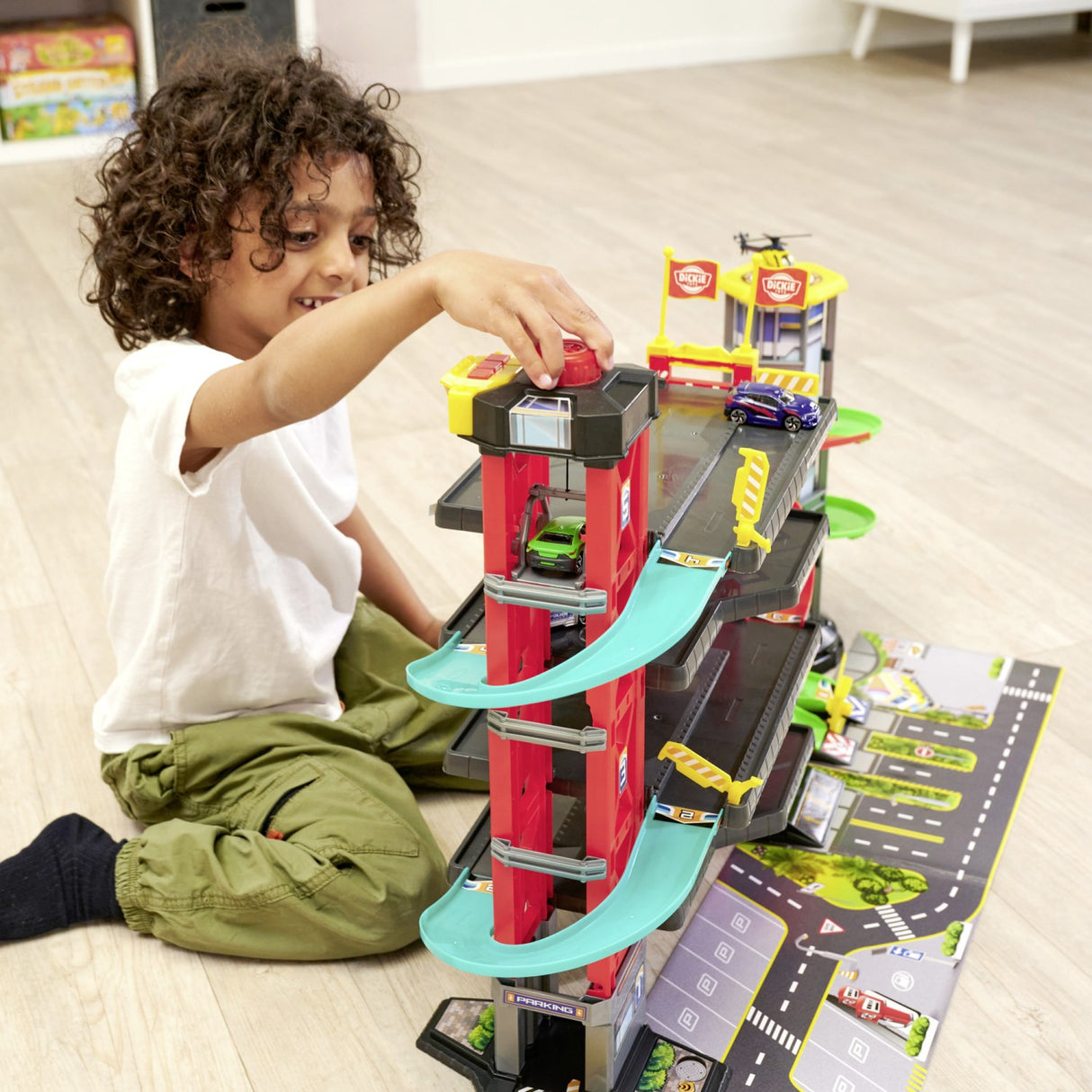 Dickie Toys Parkeringshus Med 4 Biler