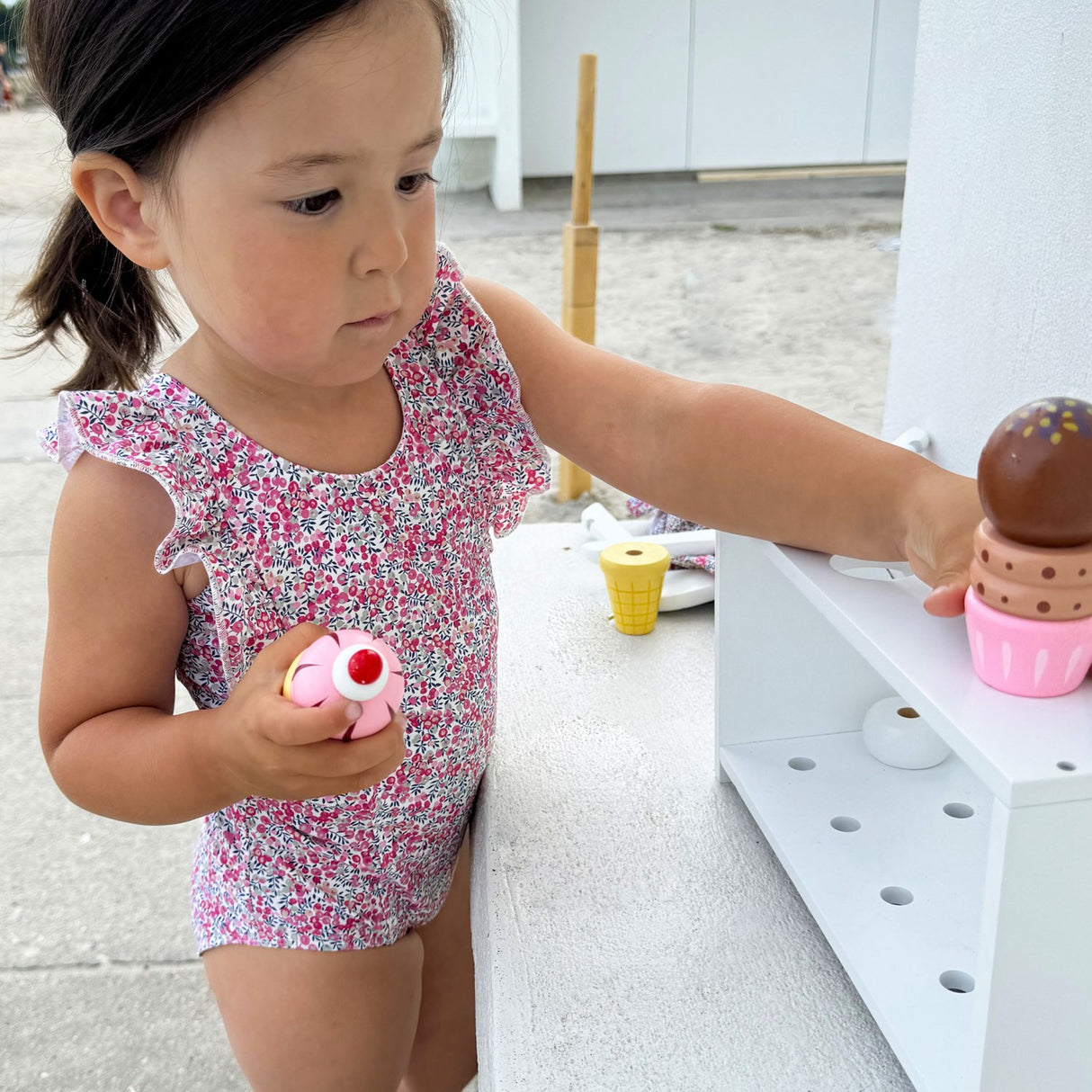 Petit Crabe Wiltshire Bud Swim Baddräkt - Tillverkad med Liberty© Tyg