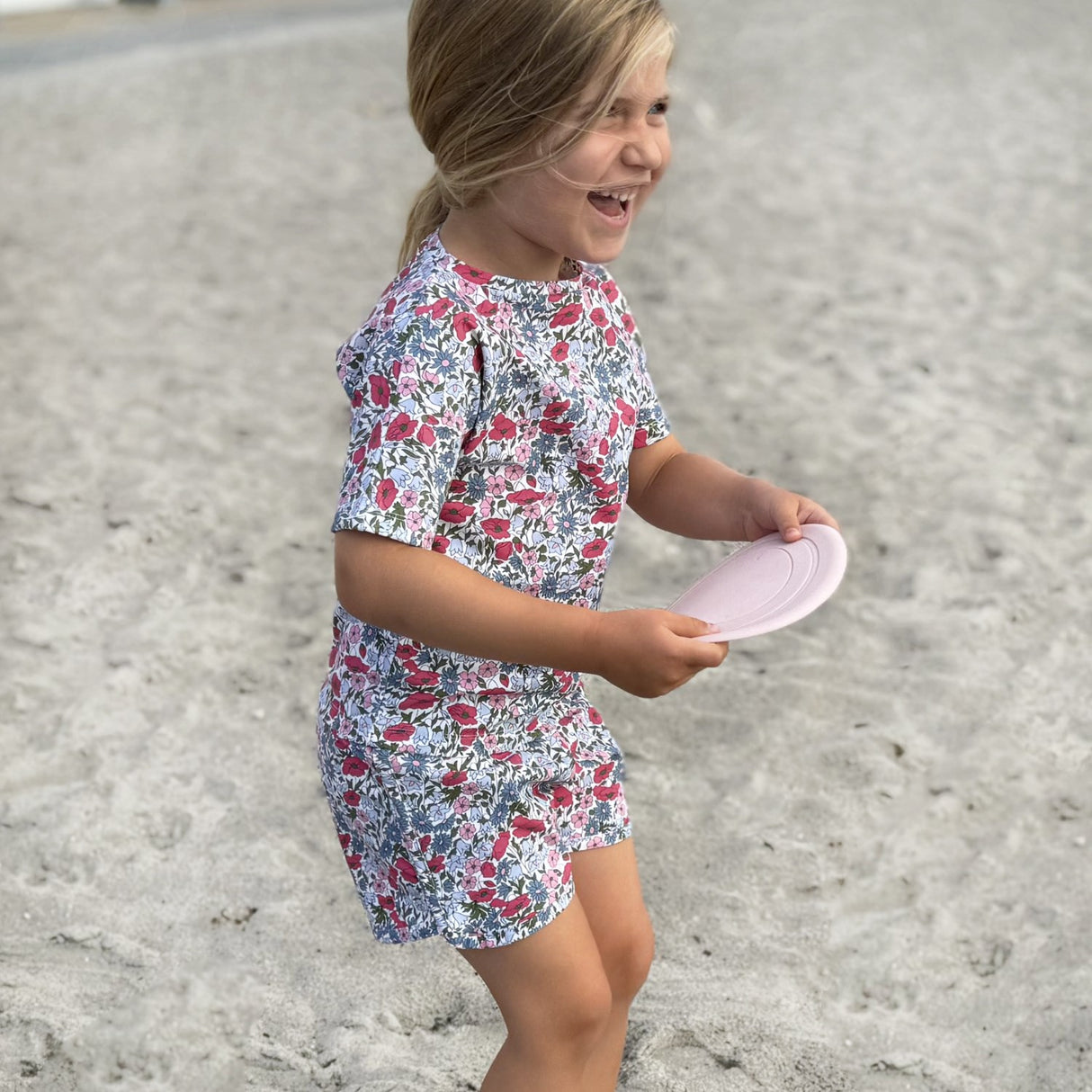 Petit Crabe Poppy & Daisy P Luna Boatneck Uv-T-shirt S/S - Med Liberty© Tyg