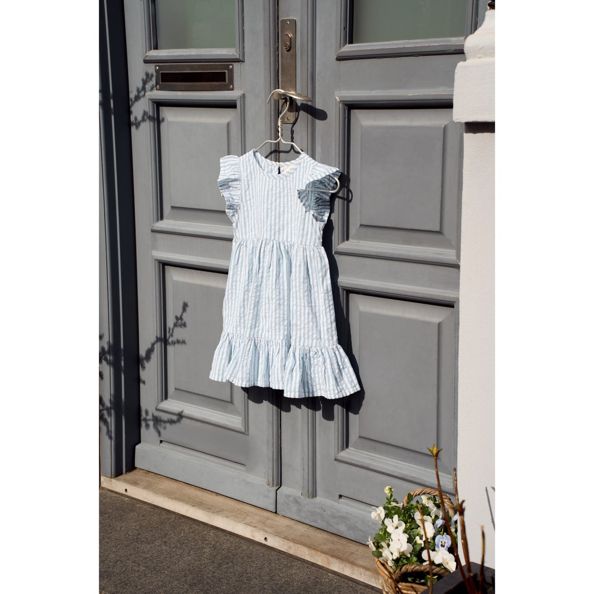 THE NEW Siblings X Luksusbaby Blue Fog Striped Ojo Klänning