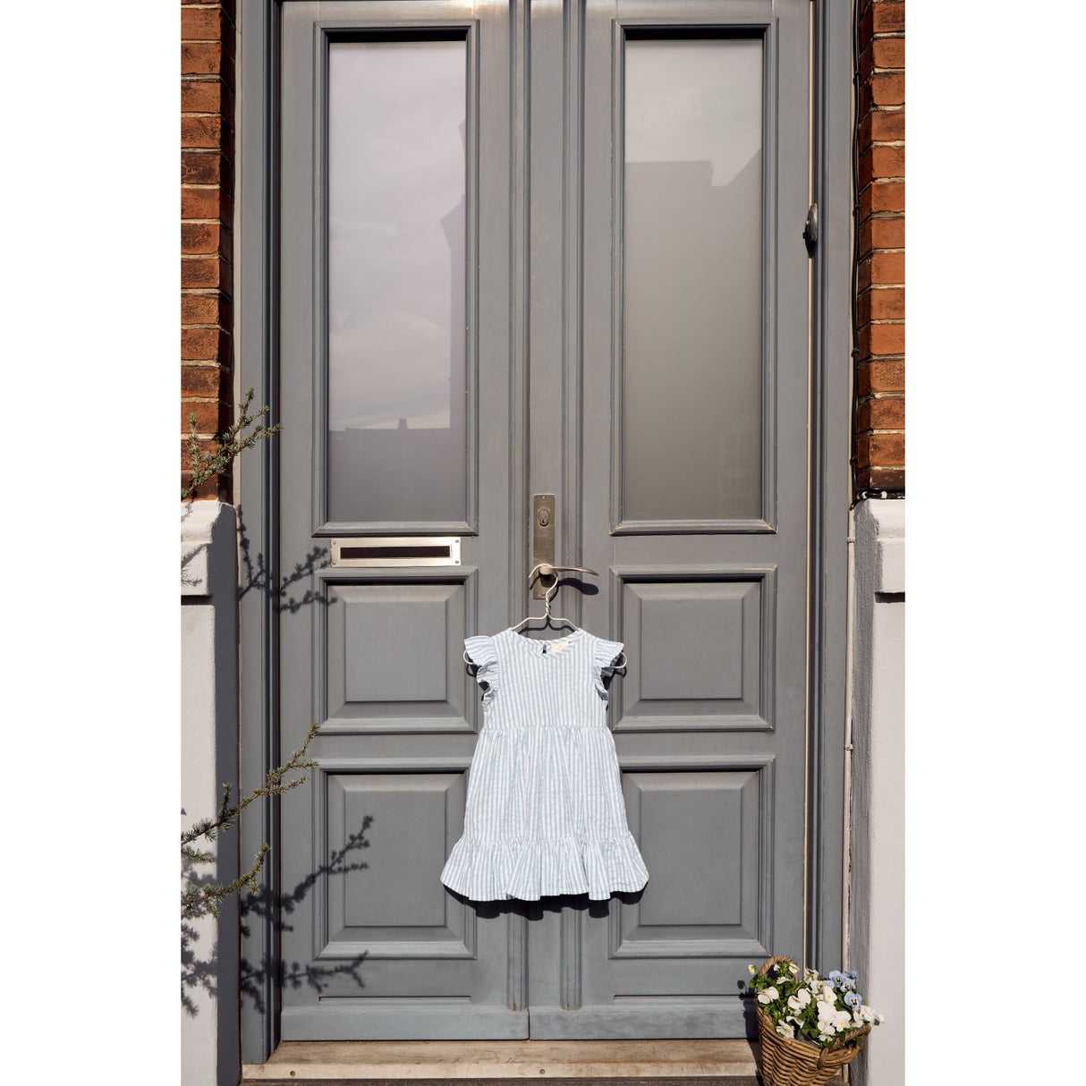 THE NEW Siblings X Luksusbaby Blue Fog Striped Ojo Klänning