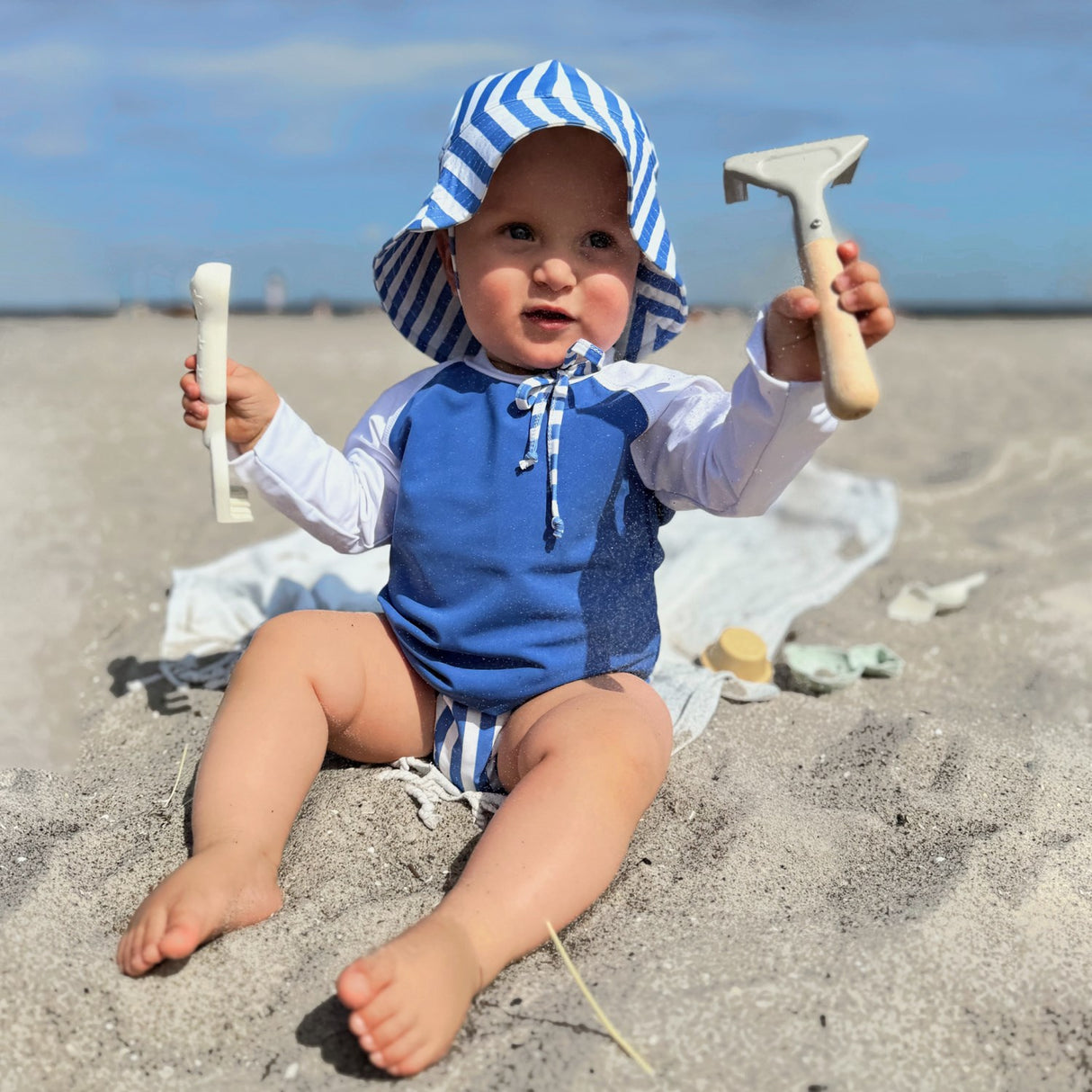 Petit Crabe Sapphire/White Raglan Uv-Skjorta L/S