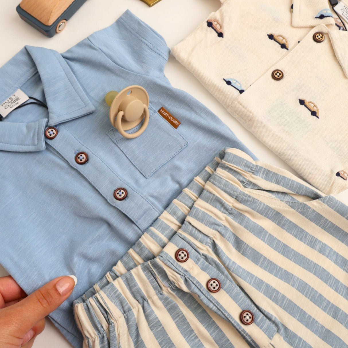 Hust & Claire Baby Blue Halvor Shorts