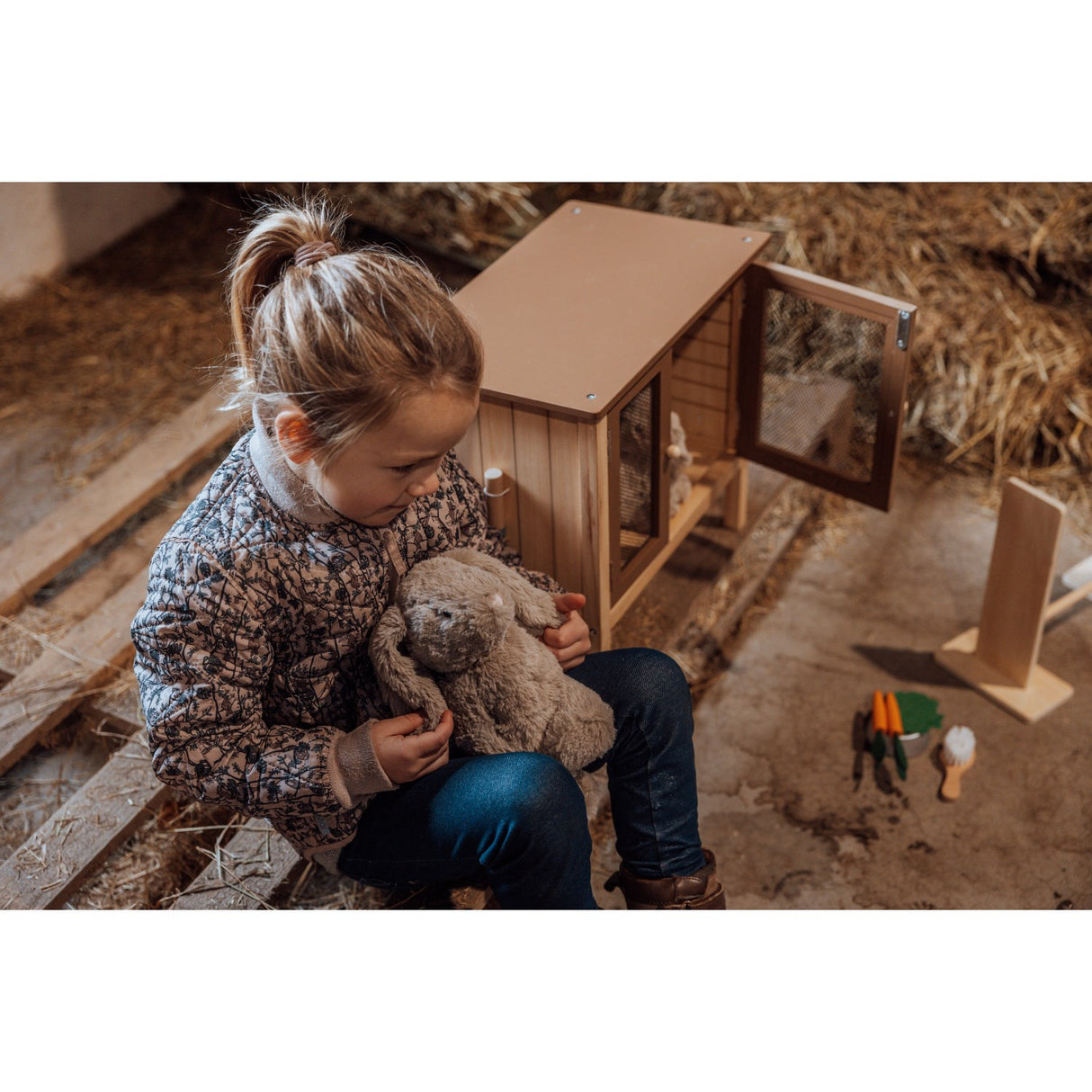 av Astrup Kaninbur och Vår