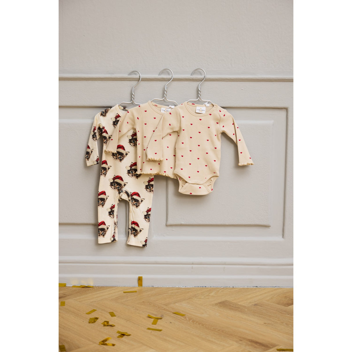 THE NEW Siblings Gardenia Cat AOP Holiday L_S Rib Byxdress