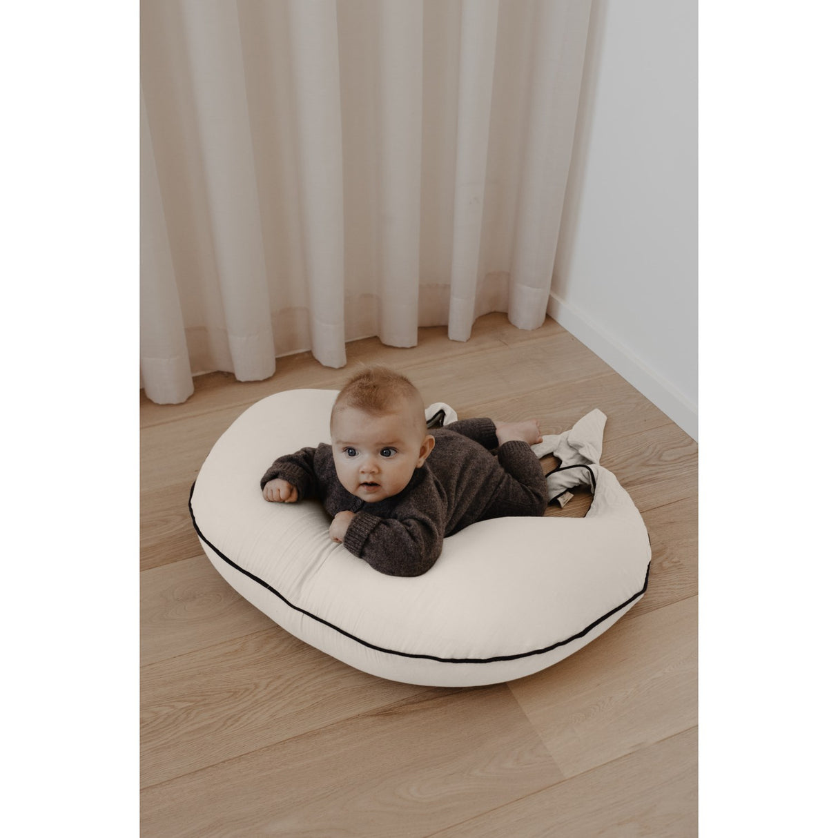 That's Mine X Élhée French Oak Collab Nursing Kudde