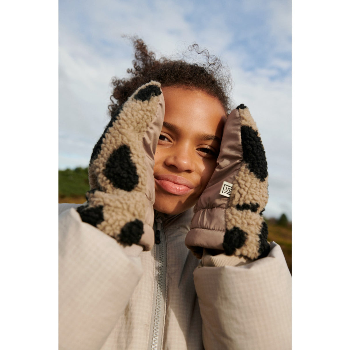 LIEWOOD Mega Leo / Oat Mix Grethe Pile Handskar