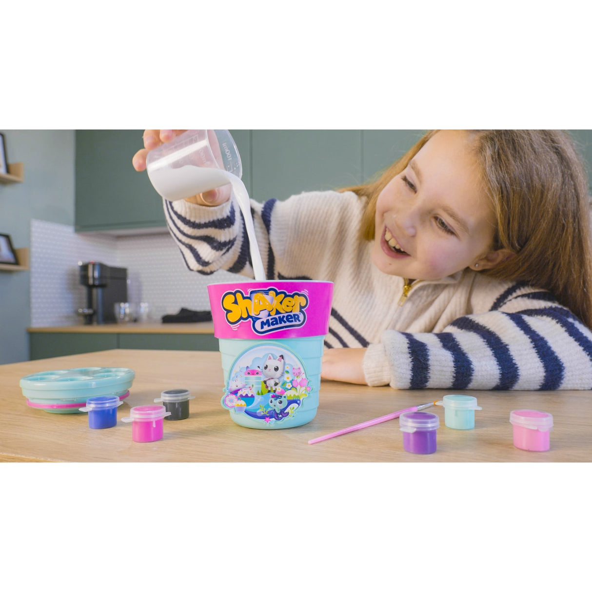 Shaker Maker Gabby's Dollhouse