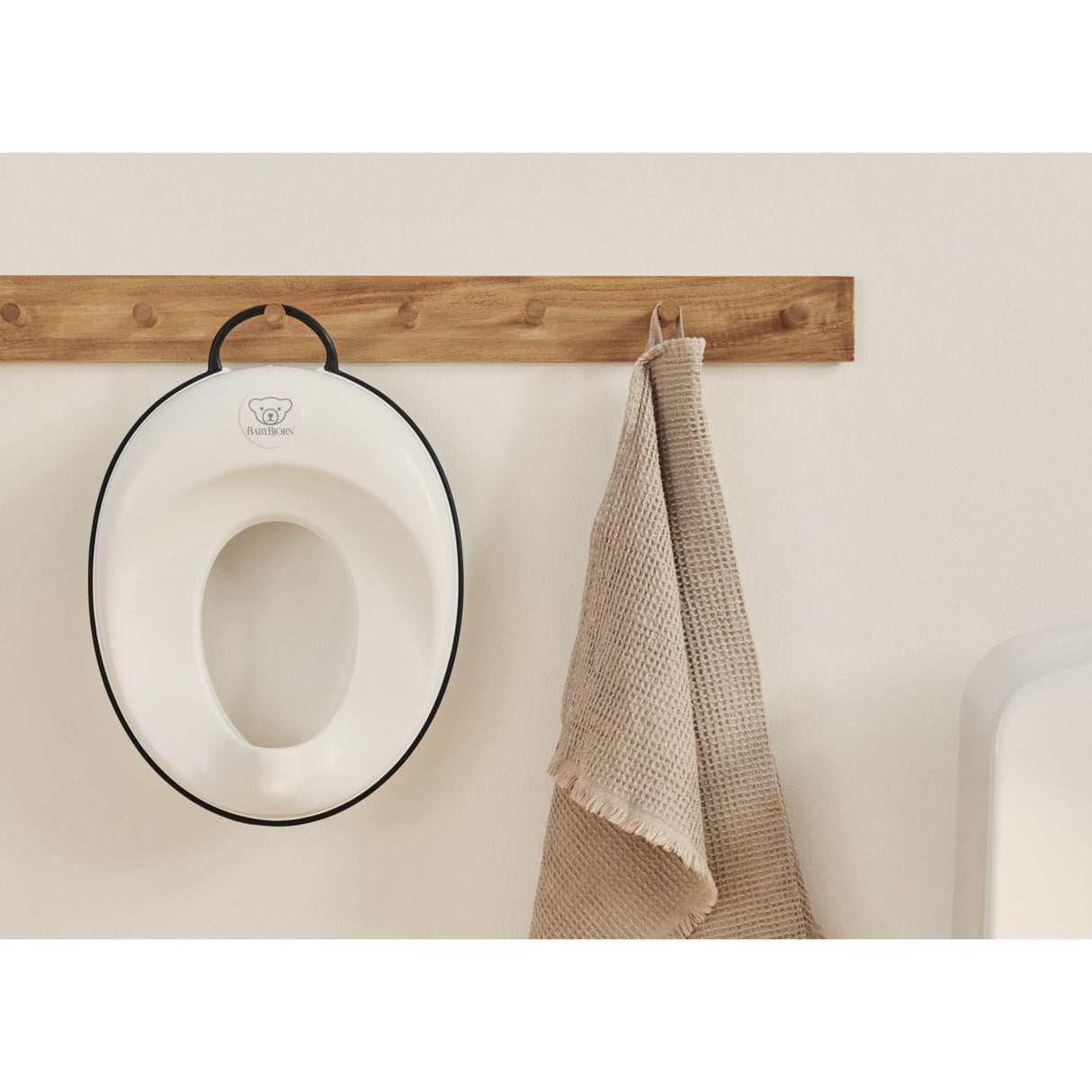 BabyBjörn White/Black Toiletsæde
